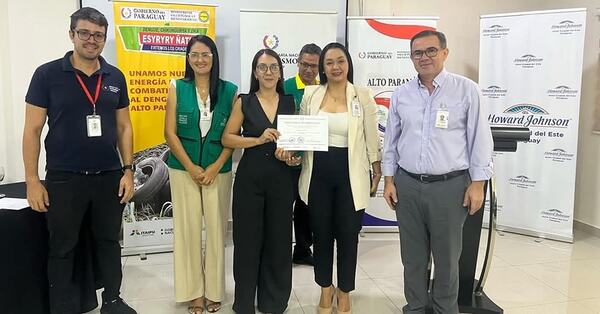 Establecimientos turísticos de Alto Paraná reciben reconocimiento por su compromiso en la prevención y control de arbovirosis