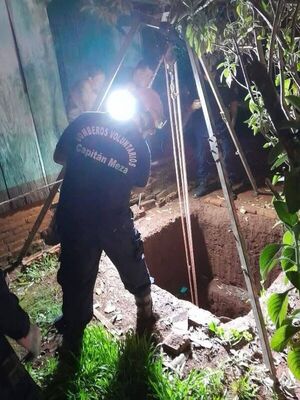 Joven cayó a un pozo de aproximadamente 4 metros de profundidad en Capitán Meza