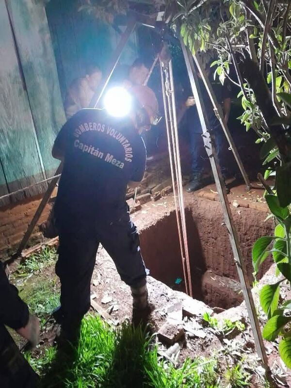Joven cayó a un pozo de aproximadamente 4 metros de profundidad en Capitán Meza