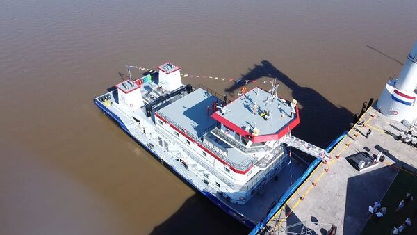Incorporan a “Veronica V” para fortalecer el transporte fluvial