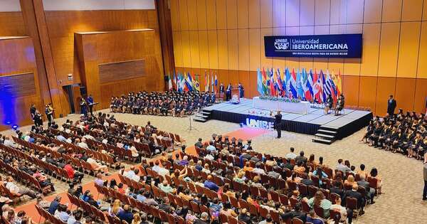 La Nación / Universidad Iberoamericana celebró la graduación de 380 nuevos profesionales de la promoción 2024