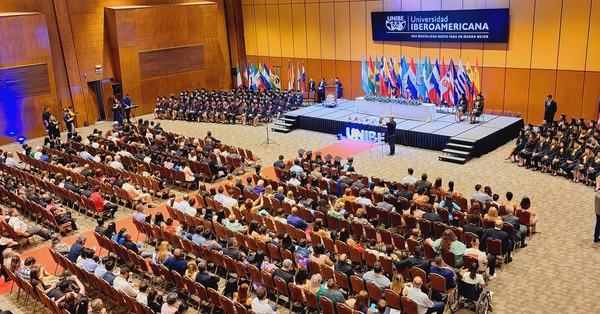 UNIBE celebró la graduación de 380 nuevos profesionales de la promoción 2024 - Unicanal