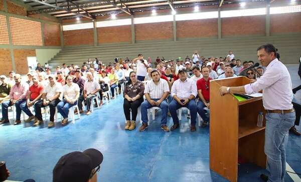Carapeguá: ministro del MAG insta a producir, asegurando que Hambre Cero llegó para quedarse - Nacionales - ABC Color