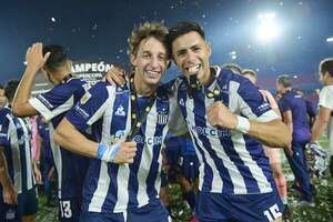 Blas Riveros, ganador con cuatro clubes y en cuatro países - Fútbol Internacional - ABC Color