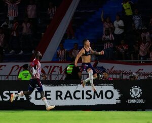 Versus / Partidazo de Paiva con doblete, pero su equipo queda eliminado