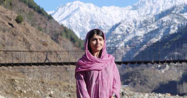 La Nación / Después de 13 años, Malala regresó a su pueblo natal donde fue baleada
