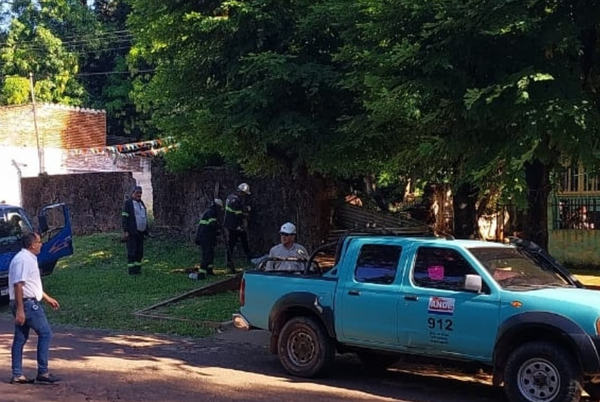 El temporal dejó 42 alimentadores de la ANDE fuera de servicio en la región - La Clave