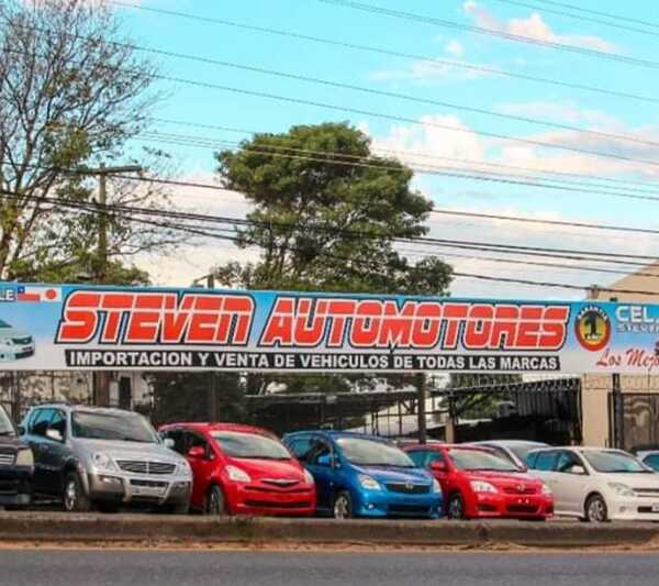Acusan de estafa a responsables de Steven Automotores - ADN Digital