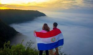 Senatur ordena la clausura temporal de establecimientos turísticos en el Cerro Tres Kandú