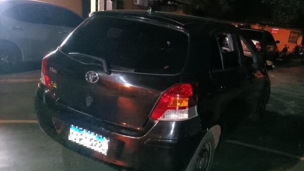 ¿Marzo puku? Alquiló un auto y lo empeñó