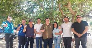 La Nación / Dionisio Amarilla inscribe su movimiento para pugnar por la presidencia del PLRA