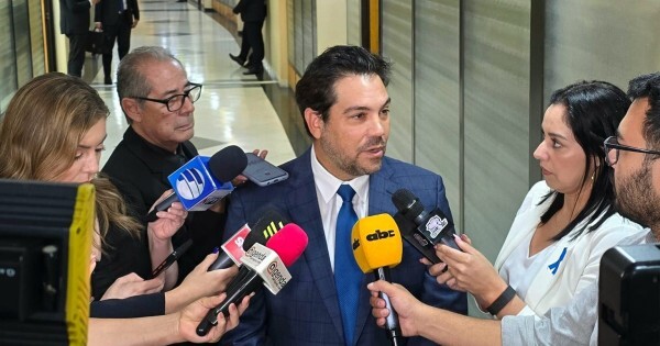 Tuma dice que la DEA ordenó desestimar la causa que investigaba la muerte de Lalo