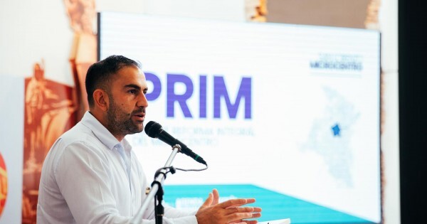 Quiñónez baja su candidatura para la intendencia y Felipito insiste en la reelección