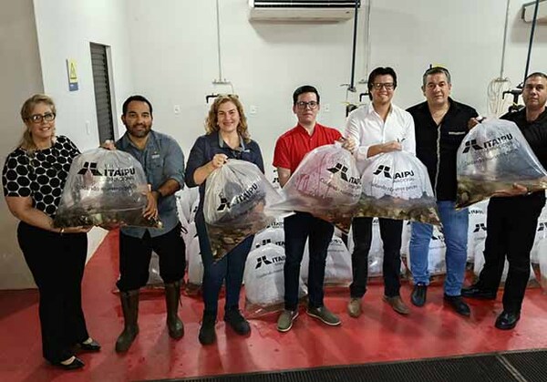 IB entrega alevines a municipios de Alto Paraná para fortalecer la piscicultura | DIARIO PRIMERA PLANA