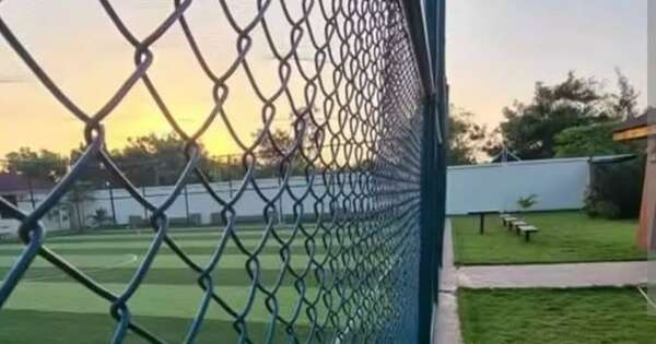 Diario HOY | Joven muere electrocutado minutos antes de entrar a jugar un partido de fútbol