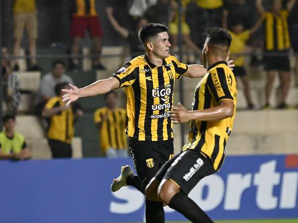 Vídeo: Los goles de la victoria 2-0 y clasificación de Guaraní - Guaraní - ABC Color