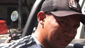 A las lágrimas, cuidacoche reprocha detención y la considera injusta
