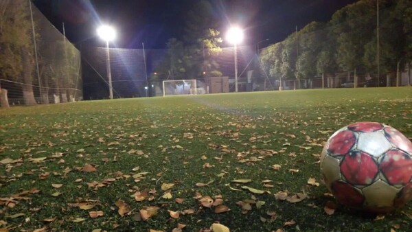 Joven fallece electrocutado en una cancha de fútbol en Minga Guazú
