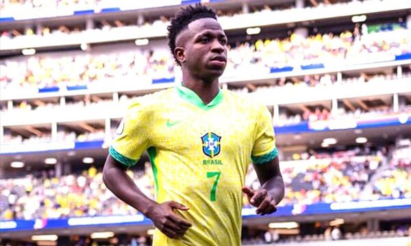 Vinicius se pronunció ante el gesto racista del hincha cerrista que hizo llorar a un juvenil del Palmeiras