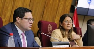 Orué pide apostar por las criptomonedas, pero la ANDE dice que los contratos vencen en 2027