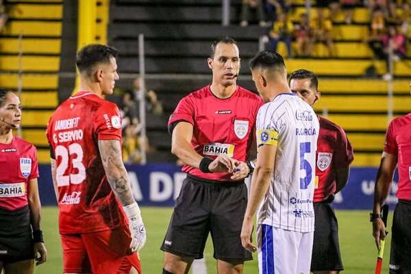 Fútbol paraguayo: Los árbitros de la fecha 8 del Apertura 2025 - Fútbol - ABC Color