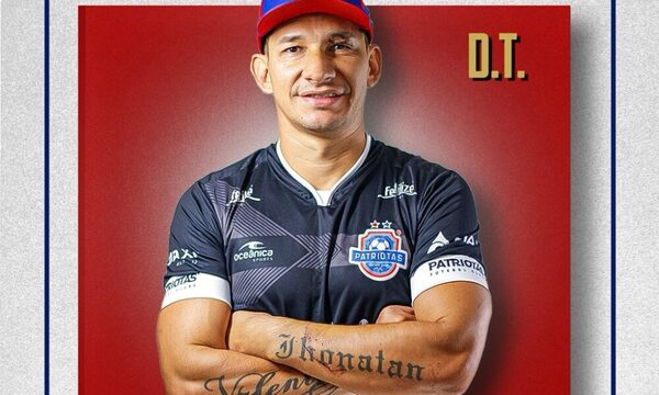 El “Búfalo” Ovelar cuelgas los botines y se estrena como DT