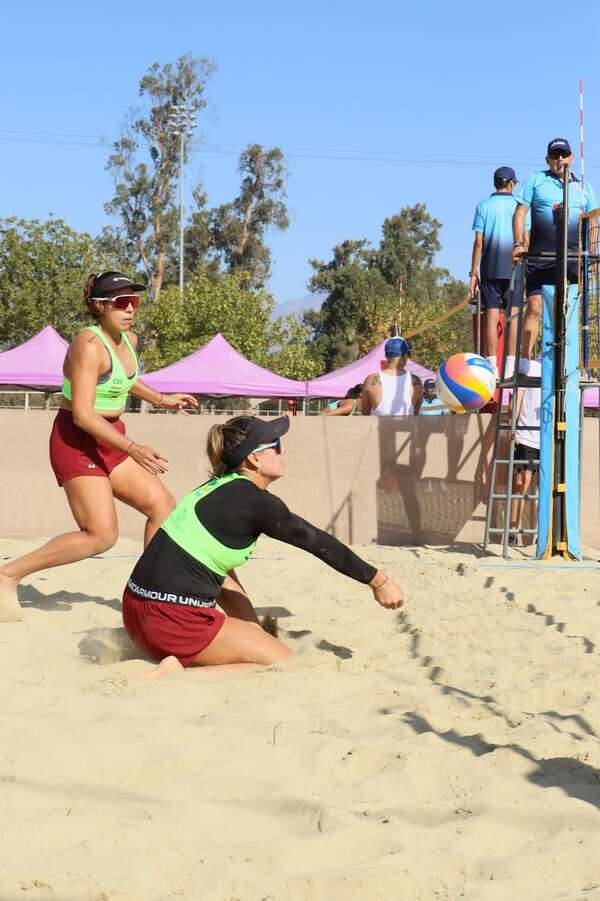 Paraguay golpea de inicio en el Circuito Sudamericano de Vóley Playa - Polideportivo - ABC Color