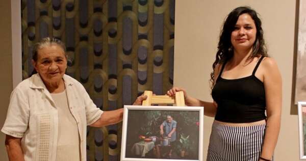 La Nación / Premiación del concurso de fotografía “Mujeres que hacen”