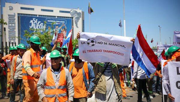 Temen que la paralización del rascacielos Petra impacte negativamente en la calificación de Paraguay