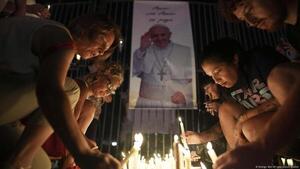 Argentinos marchan por la salud del Papa Francisco - 1000 Noticias
