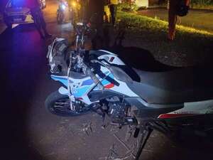 Joven motociclista pierde la vida tras caer de su motocicleta - ABC en el Este - ABC Color