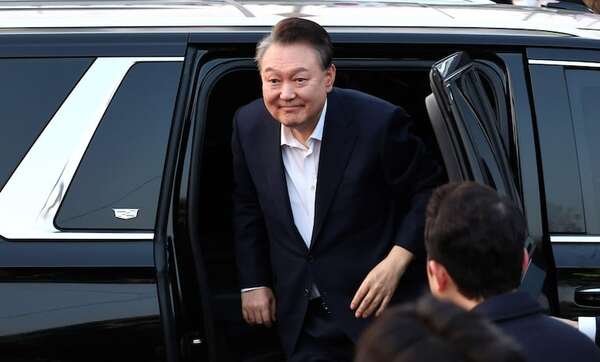 Presidente suspendido de Corea del Sur sale de prisión - Mundo - ABC Color