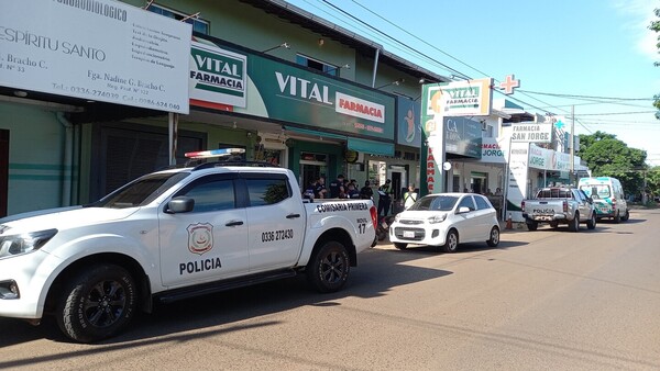 Motochorros roban una farmacia en Pedro Juan Caballero