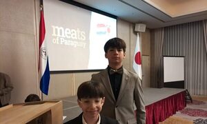 Paraguayo triunfa en competencia de youtubers en Taiwán