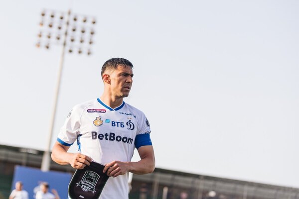 Versus / Gol de Balbuena y asistencia de Cáceres en triunfo moscovita
