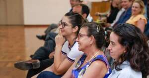 La Nación / Cardenal paraguayo saluda y honra el rol de la mujer en la sociedad