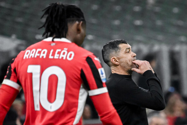 Versus / El Milan firma una remontada para salvar a su técnico Conceiçao