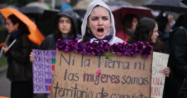 Diario HOY | Miles de personas reclaman en Madrid “una igualdad real” para las mujeres
