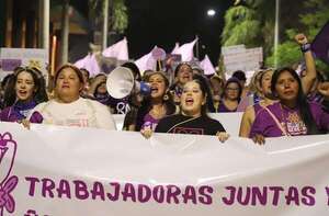 Contra la precarización y el crimen Organizado: Las demandas en el manifiesto del 8M  - Nacionales - ABC Color