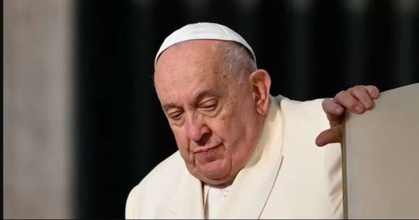 La Nación / El papa Francisco muestra “buena respuesta a la terapia”