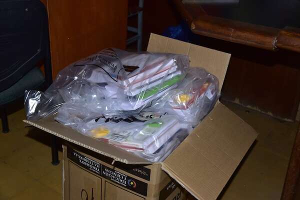 MEC: promocionados como innovación, kits de aula aún no aparecen, a dos semanas del inicio de clases - Nacionales - ABC Color