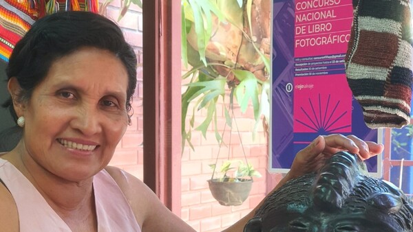 Renombrada artista: “No tenía juguetes y fabricaba mis muñecos de barro”