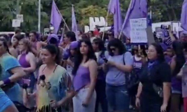 Se movilizaron una vez más para exigir sus derechos en el Día Internacional de la Mujer