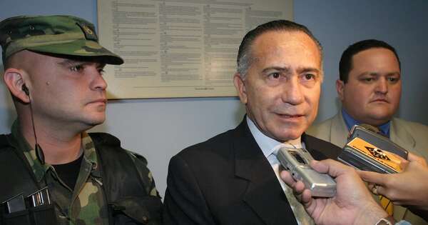 La Nación / A 27 años de la condena militar de Lino César Oviedo, un hecho que marcó la política paraguaya