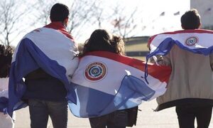 Estudiar afuera, ¿volver o quedarse?: el dilema de los jóvenes paraguayos en el extranjero