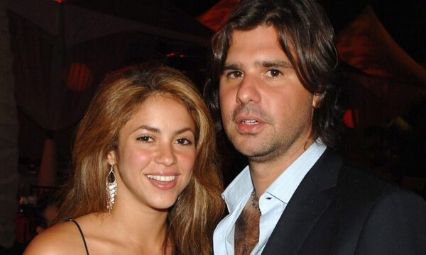 (VIDEO) ¿Qué pasa acá? Shakira apareció de la manito de la hija de su ex Antonio De la Rúa