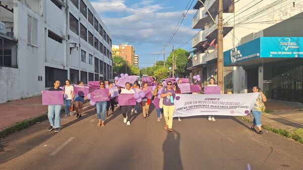 8M: Mujeres levantan la voz exigiendo sus derechos por las calles de Encarnación