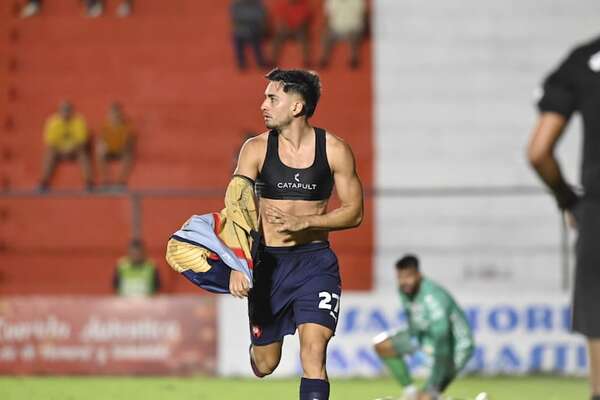 Cerro Porteño ganó con un gol a los 100 minutos y revive en la pelea por el torneo Apertura 2025 del fútbol paraguayo - Fútbol - ABC Color