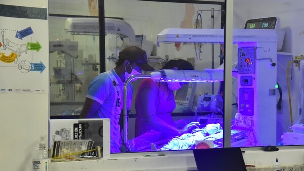 Por falta de médicos, el Hospital de Trinidad no abre otra sala de terapia