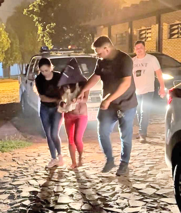 Detienen a mujer que obligaba a su hermana adolescente a prostituirse - La Clave